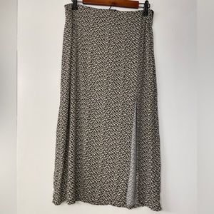 Long floral skirt with slit
